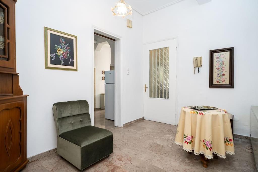Theoni Central Apartment Калампака Екстериор снимка
