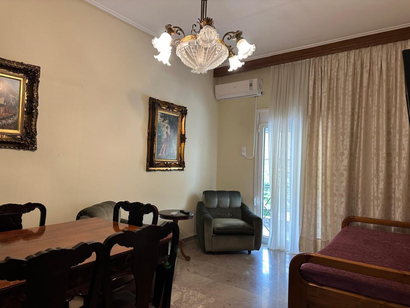 Theoni Central Apartment Калампака Екстериор снимка